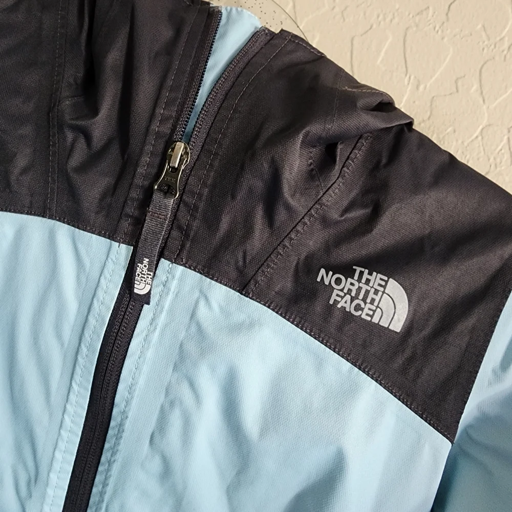The North Face Girls Coat Medium (10/12)‎
